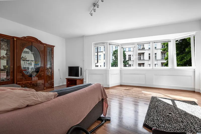 Stilvoll modernisiert: 2-Zimmer-Wohnung in zentraler Lage von Wilmersdorf — photo 1